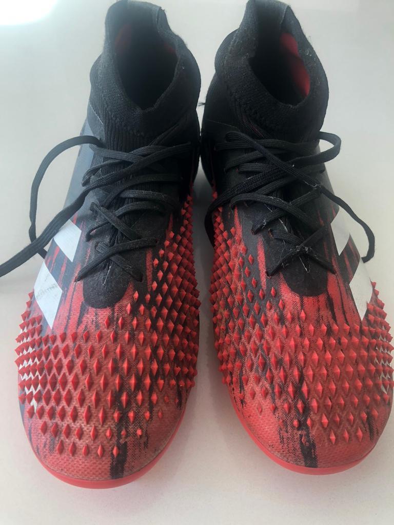 Size 4 Adidas Predator Football Boots 